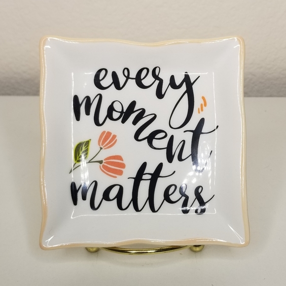 Young's Every Moment Matters Inspirational Ring Dish Trinket Tray 4.5" x 4.5" Sq - Picture 7 of 7